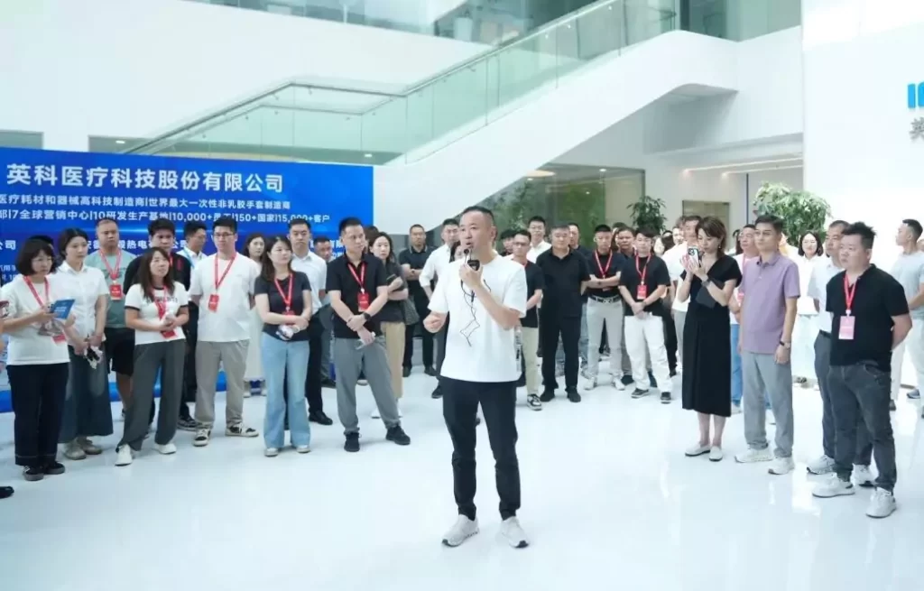 The event began with Chairman Liu Fangyi leading partners on a tour of INTCO’s R&D and production facilities
